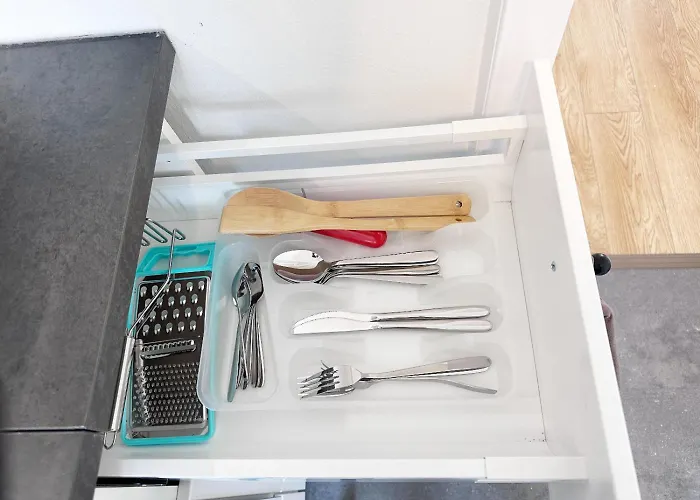 Vaz Corporate Living